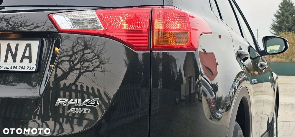 Toyota RAV4 2.2 D-CAT Premium - 21