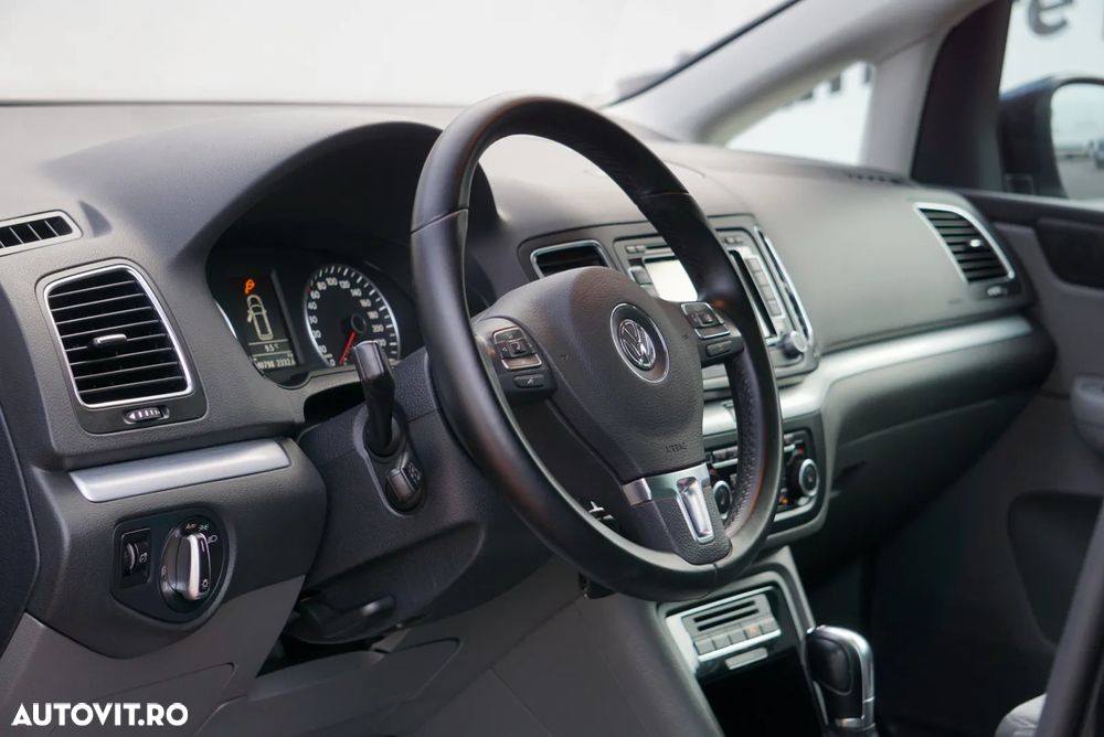 Volkswagen Sharan 2.0 TDI DSG Blue Motion Highline - 19