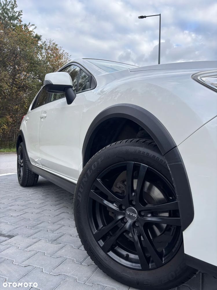 Subaru Xv 2014 photo 2