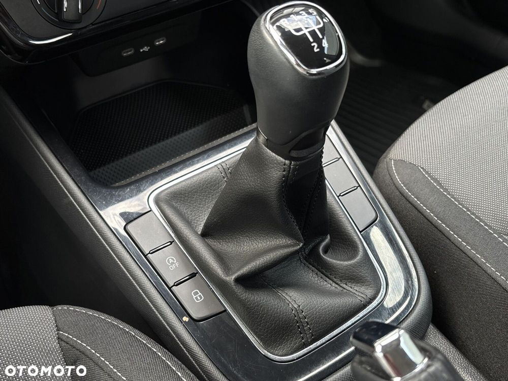 Skoda Fabia 1.0 TSI Ambition - 23