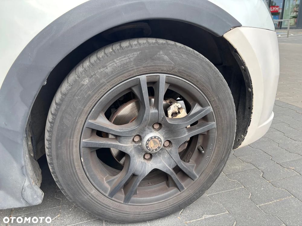 Suzuki Swift - 6