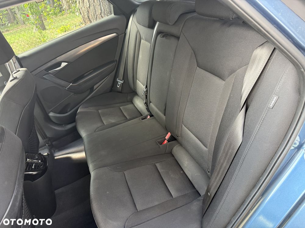 Hyundai i40 1.6 GDI Comfort + - 13