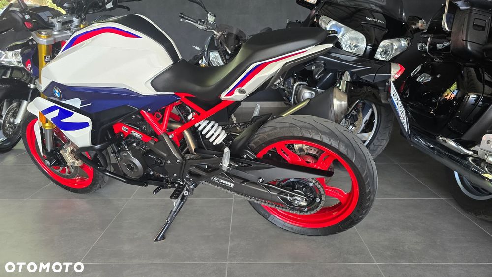BMW G - 11