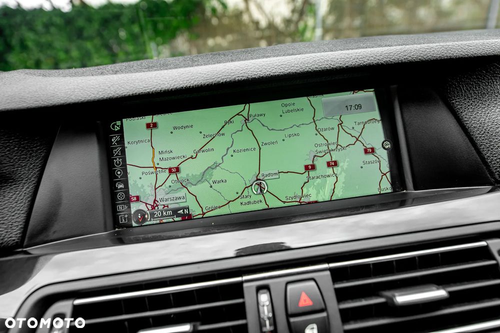 BMW Seria 5 530d xDrive - 36