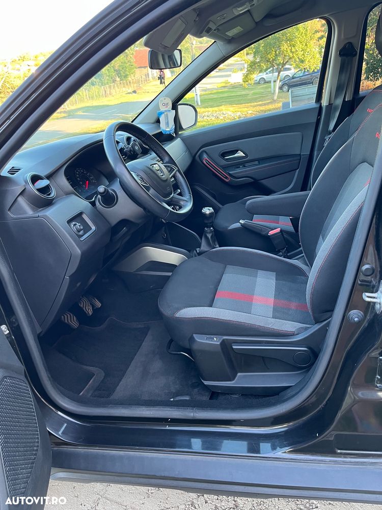 Dacia Duster 1.5 Blue dCi SL Techroad - 19