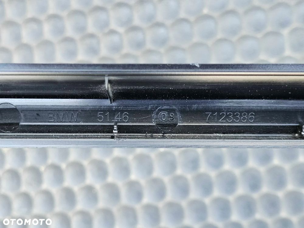 Półka Podszybie 7058347 9111244 7123386 Kratka Listwa Bagażnika Osłona Tapicerka Czarna Tył Tylna BMW 3 E90 LCI Lift Sedan - 34
