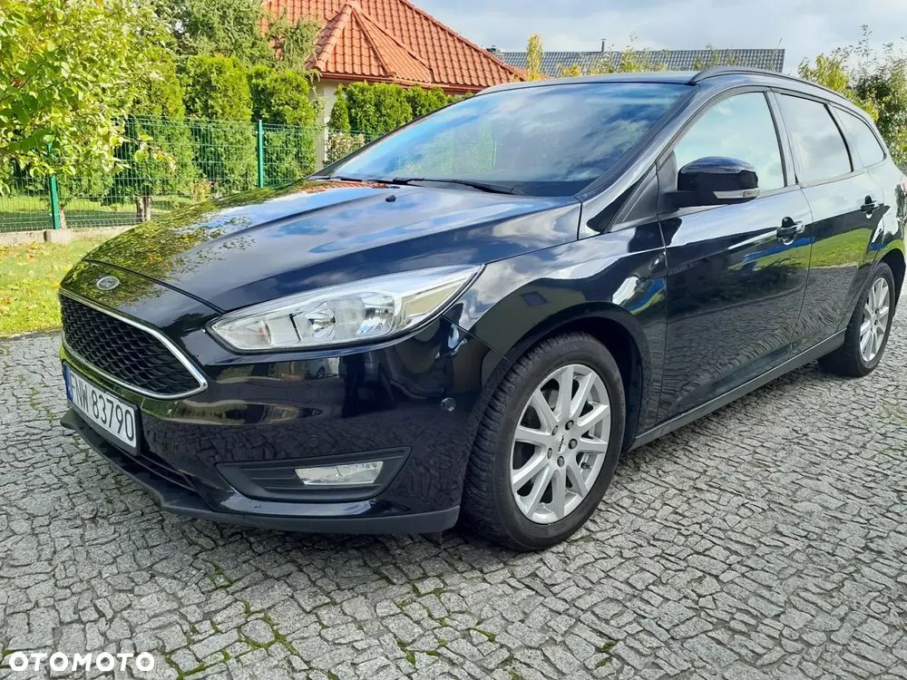 Ford Focus 1.0 EcoBoost Titanium - 1