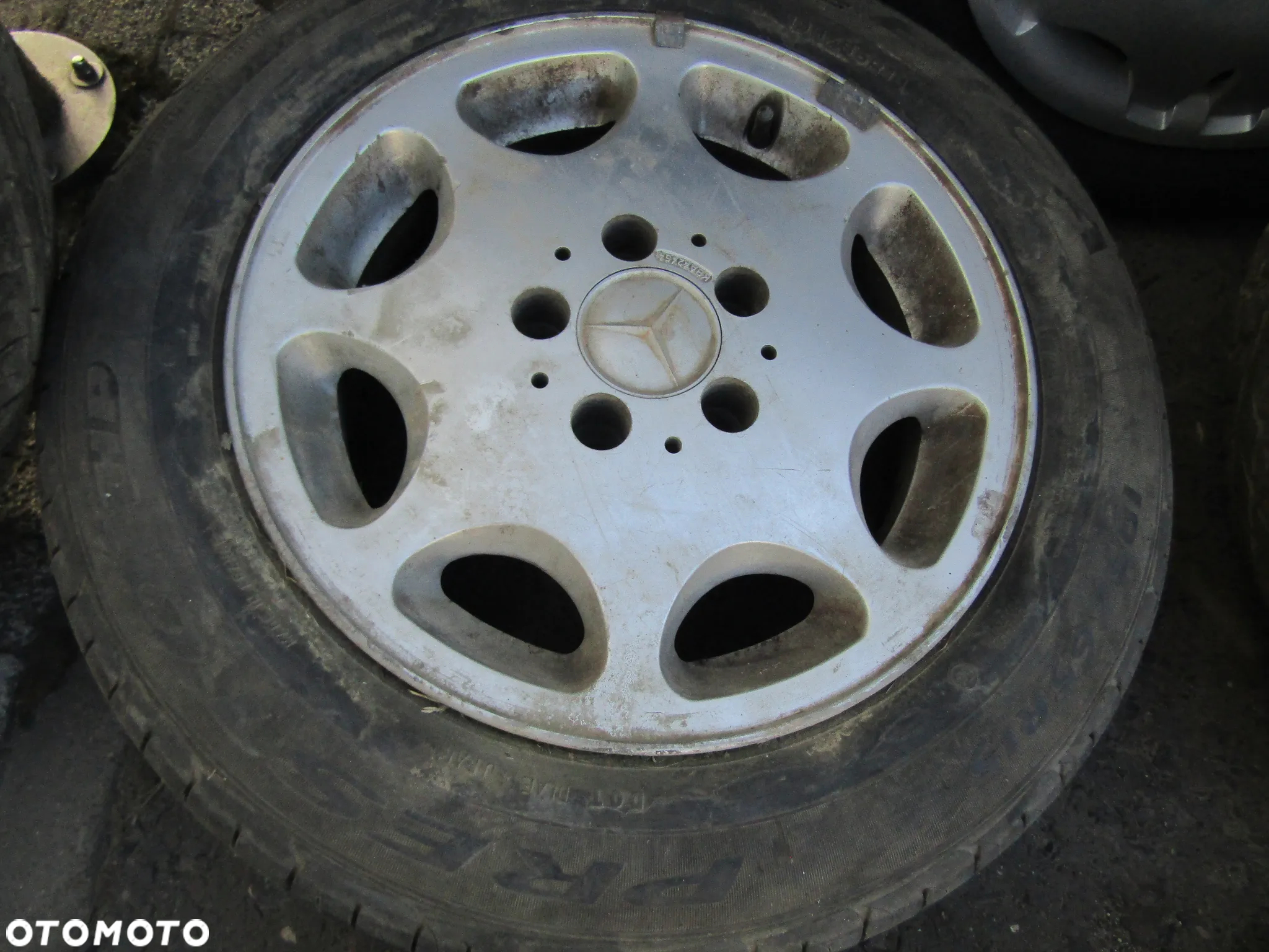 Mercedes W124 w201 190 felgi aluminiowe alufelgi 8 loch 15' et37 - 6