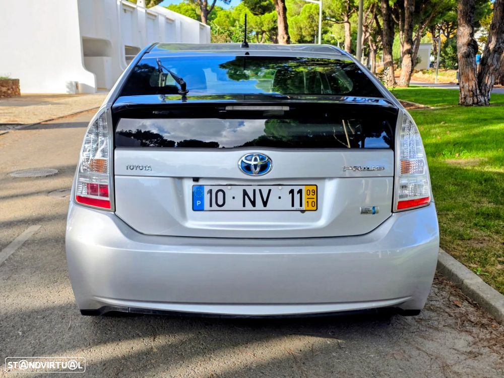 Toyota Prius 1.8 - 6