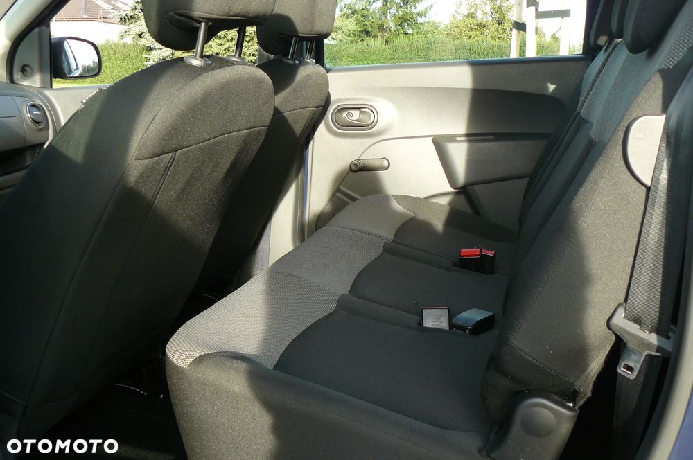 Dacia Lodgy TCe 100 GPF (7-Sitzer) Comfort - 21