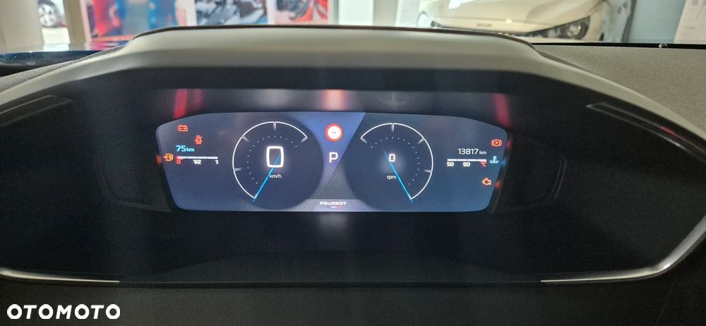 Peugeot 2008 PureTech 130 Allure S&S EAT8 - 16