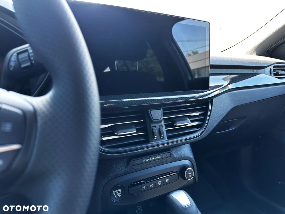 Ford Focus 1.0 EcoBoost mHEV ST-Line X - 10