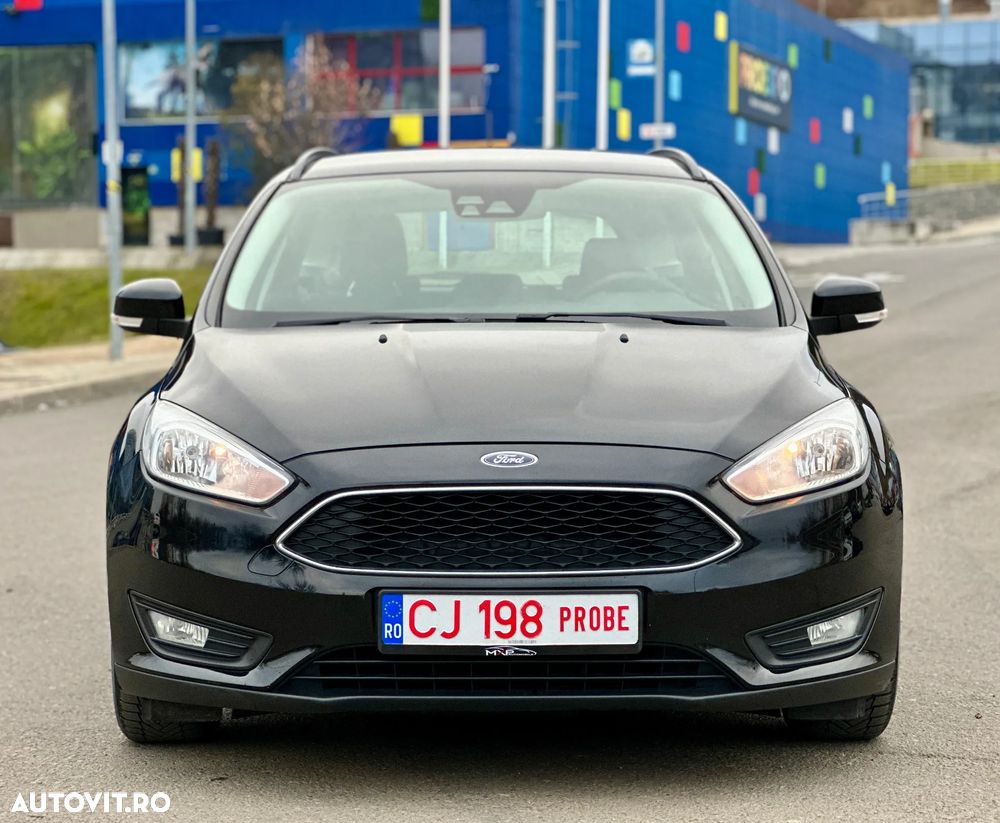 Ford Focus 1.5 EcoBlue Start-Stopp-System TITANIUM - 9