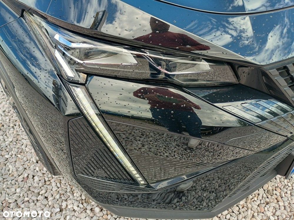 Peugeot 408 - 13