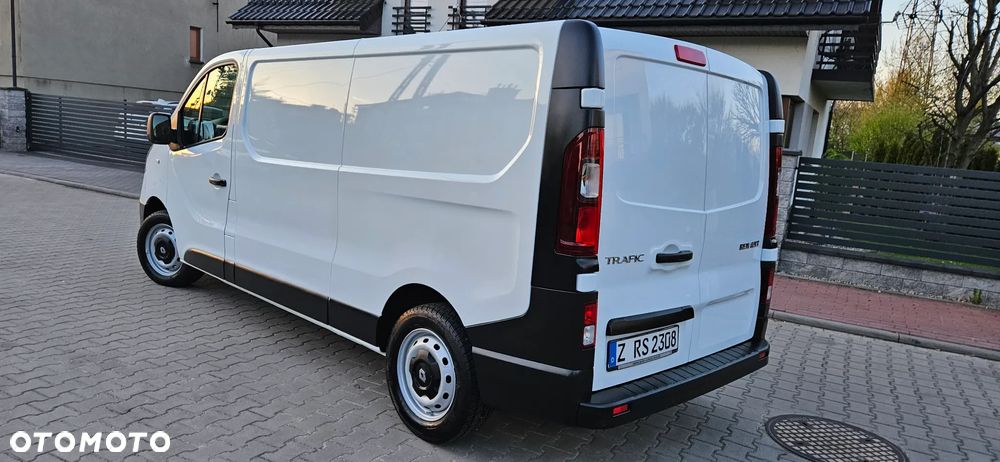 Renault Trafic - 8