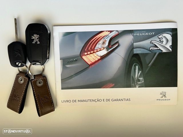 Peugeot 208 1.2 VTi Active - 16