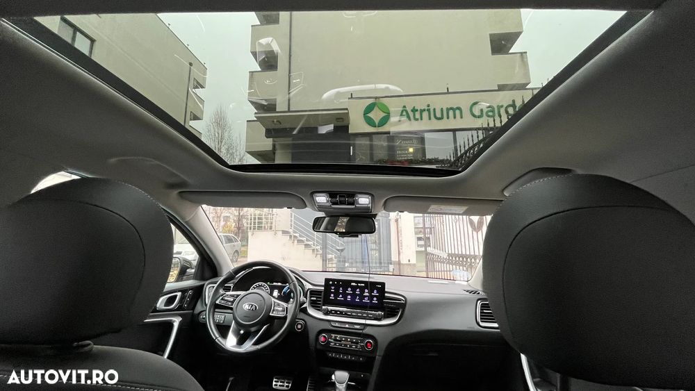 Kia XCeed 1.6 GDI DCT6 OPF Plug-in-Hybrid PLATINUM - 12