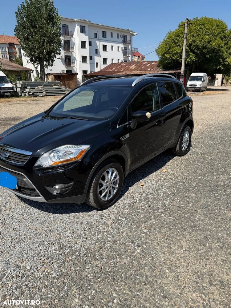 Ford Kuga 2.0 TDCi 4WD Powershift Titanium - 2