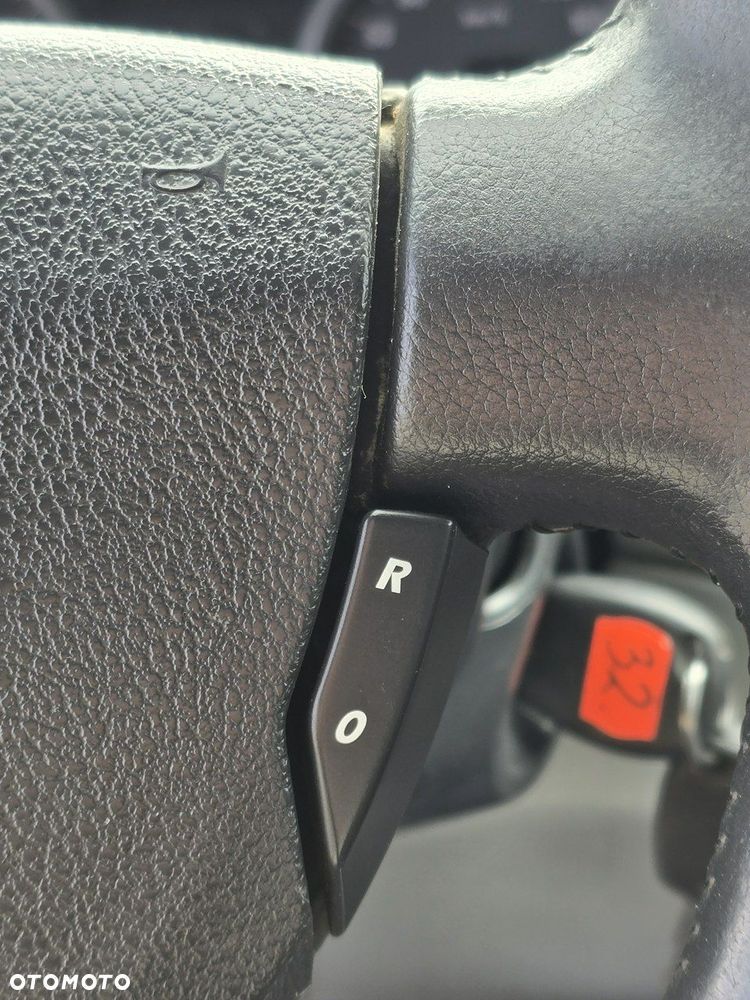 Opel Vivaro - 26