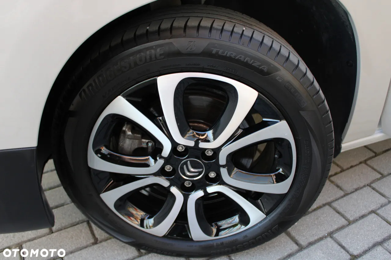 Citroën Berlingo M PureTech 130 EAT8 SHINE - 11