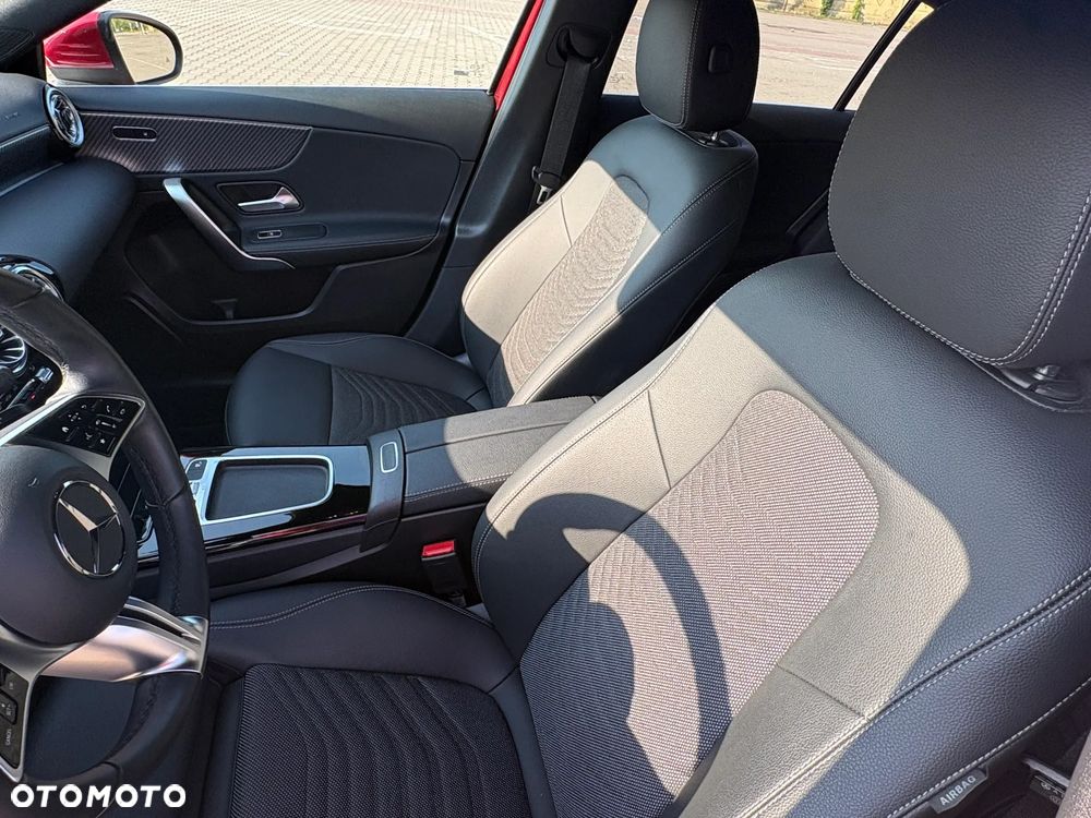 Mercedes-Benz Klasa A 200 Progressive 7G-DCT - 9