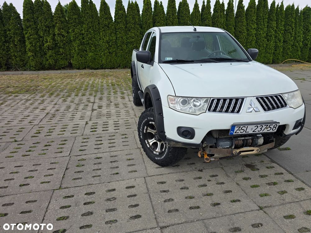 Mitsubishi L200 2.5 DID DC Invite - 24