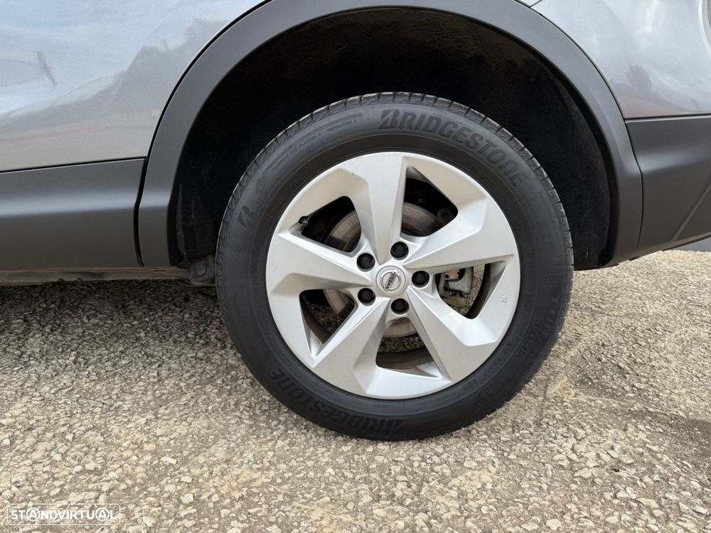 Nissan Qashqai 1.5 dCi N-Connecta - 12