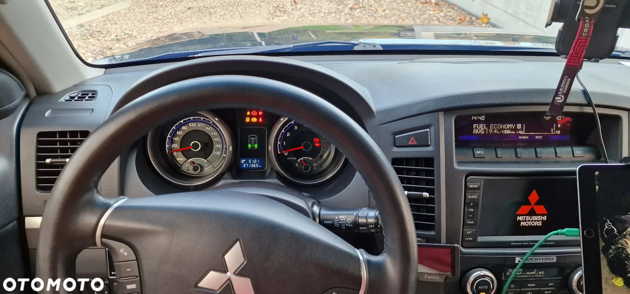 Mitsubishi Pajero 3.2 DID Intense + - 25