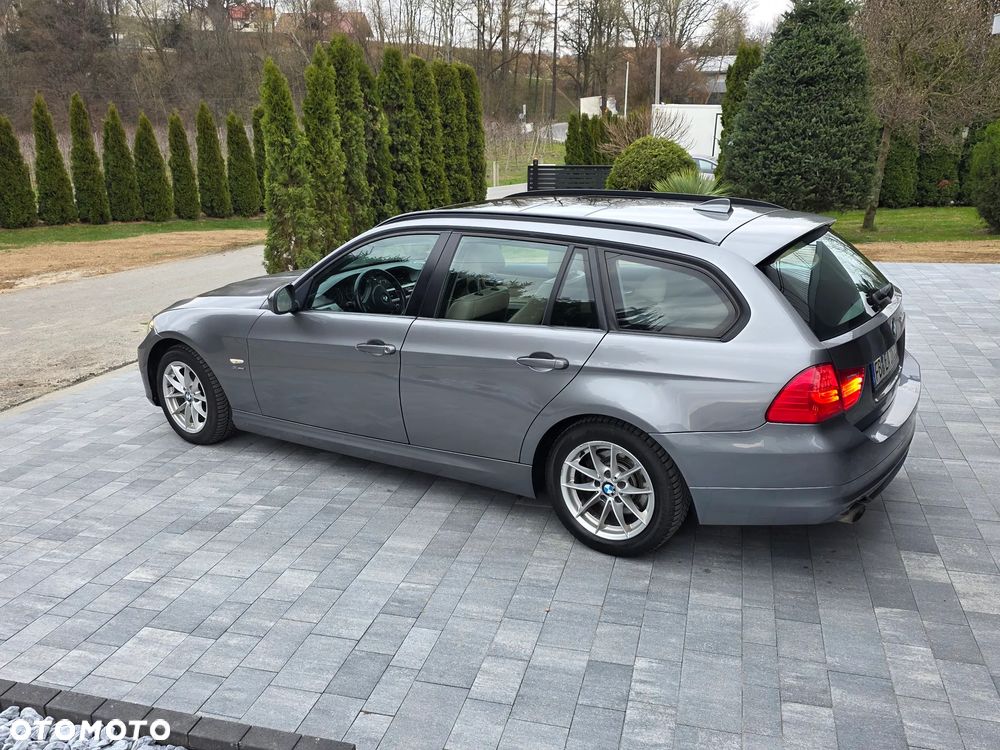 BMW Seria 3 320d xDrive - 5
