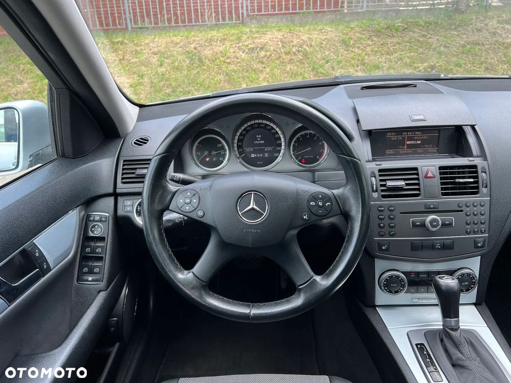 Mercedes-Benz Klasa C 180 Kompressor Automatik Avantgarde - 21
