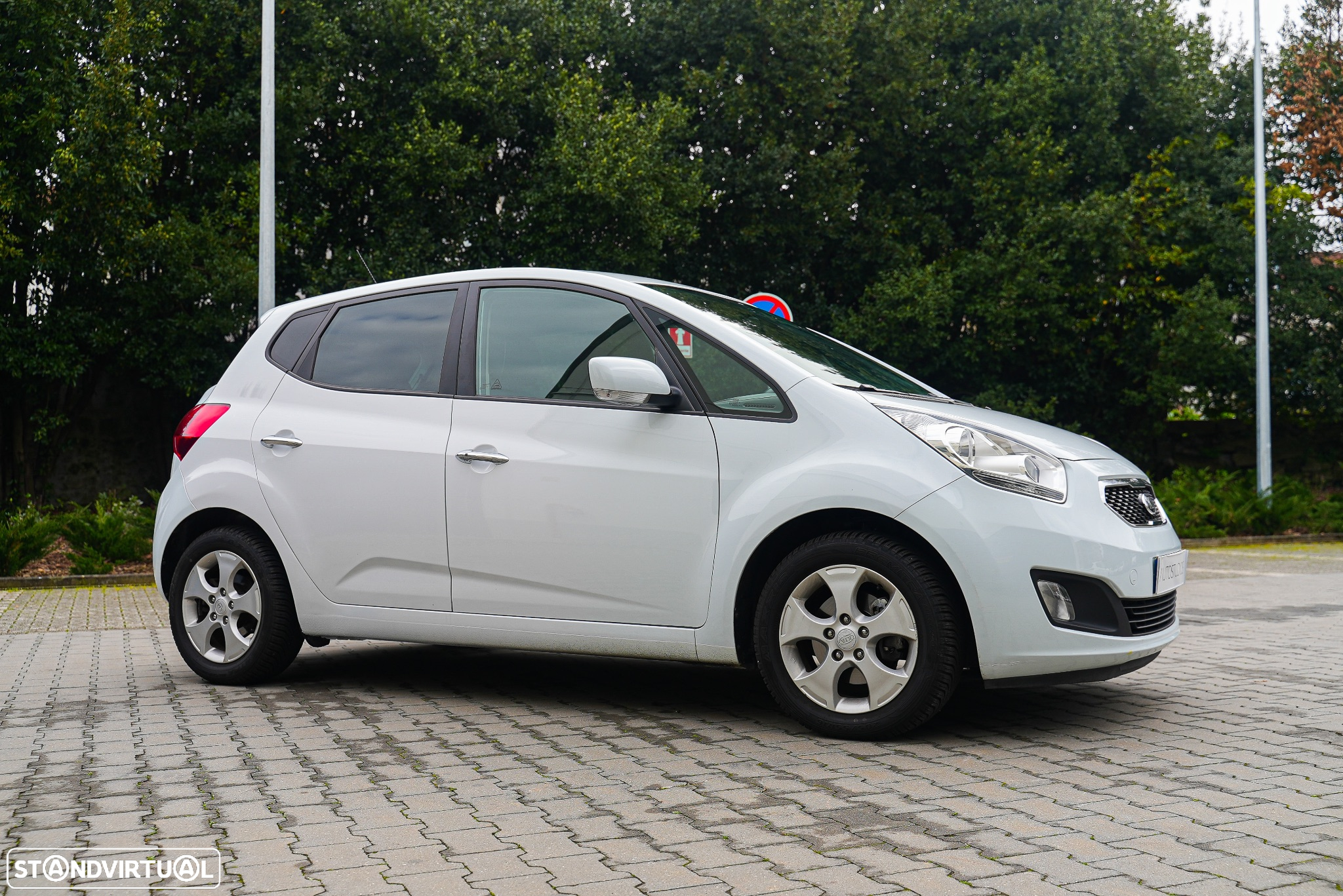 Kia Venga 1.6 CVVT Auto Fifa World Cup Edition - 11
