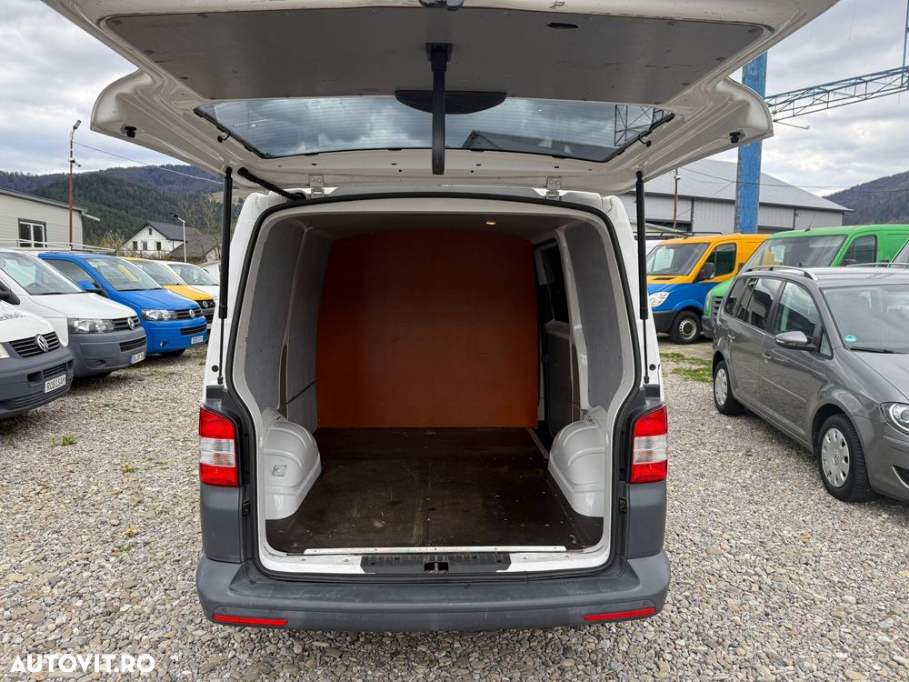 Volkswagen Transporter - 6