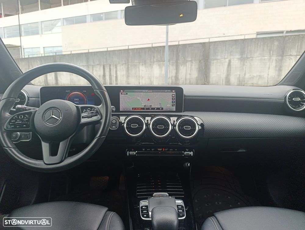 Mercedes-Benz A 180 d 7G-DCT - 9