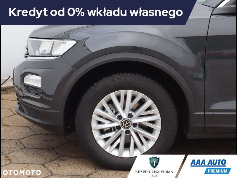 Volkswagen T-Roc - 14