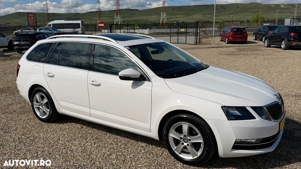 Skoda Octavia 1.6 TDI DSG Premium Edition - 12