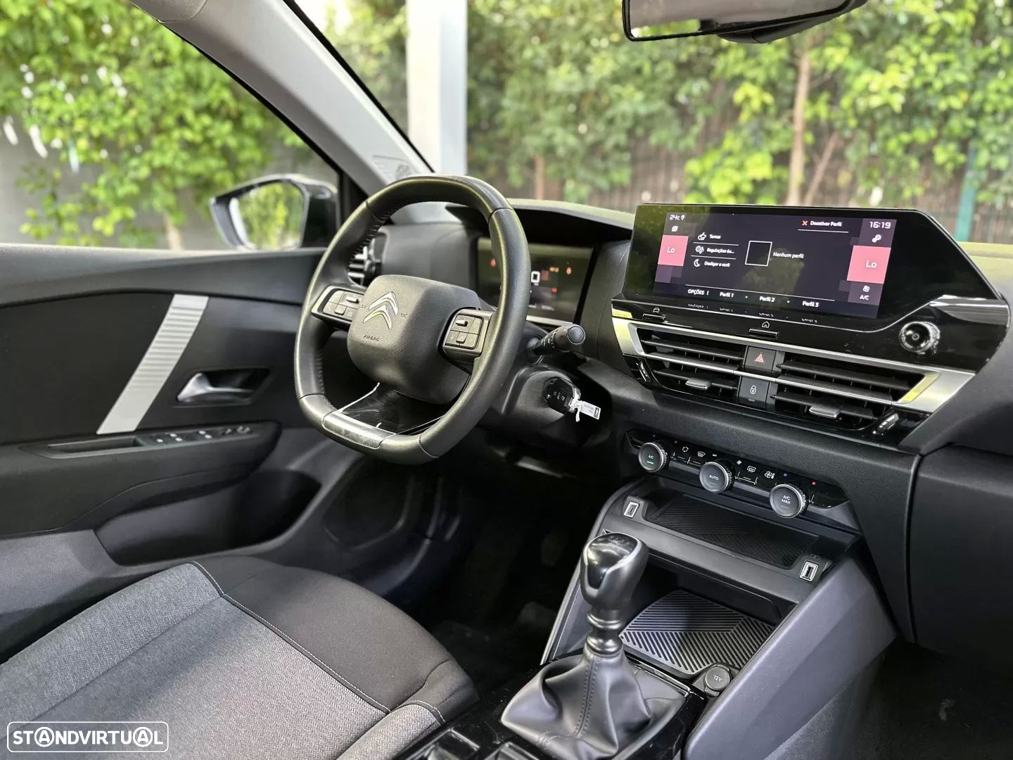Citroën C4 1.2 PureTech Feel - 18