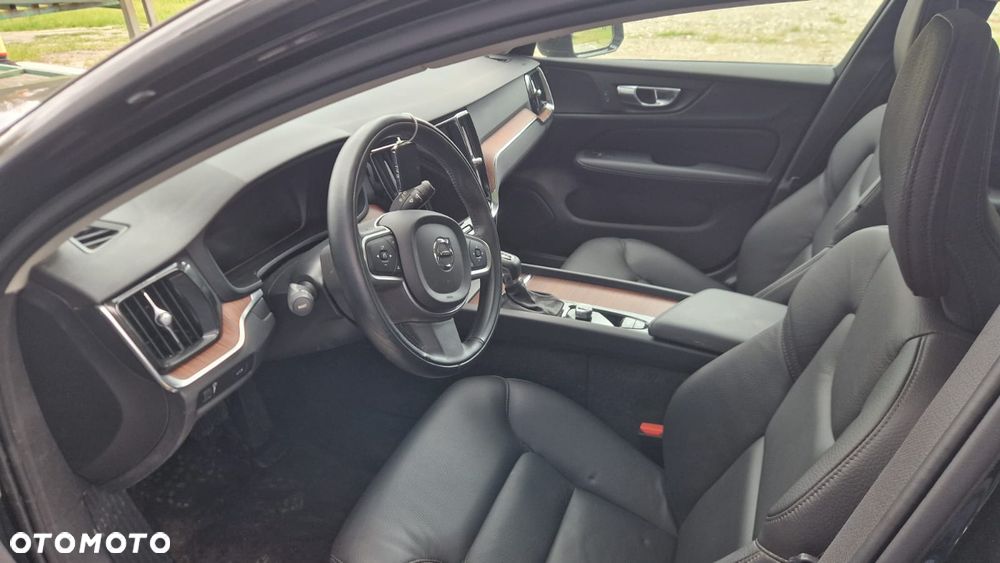 Volvo V60 T6 AWD Inscription - 11