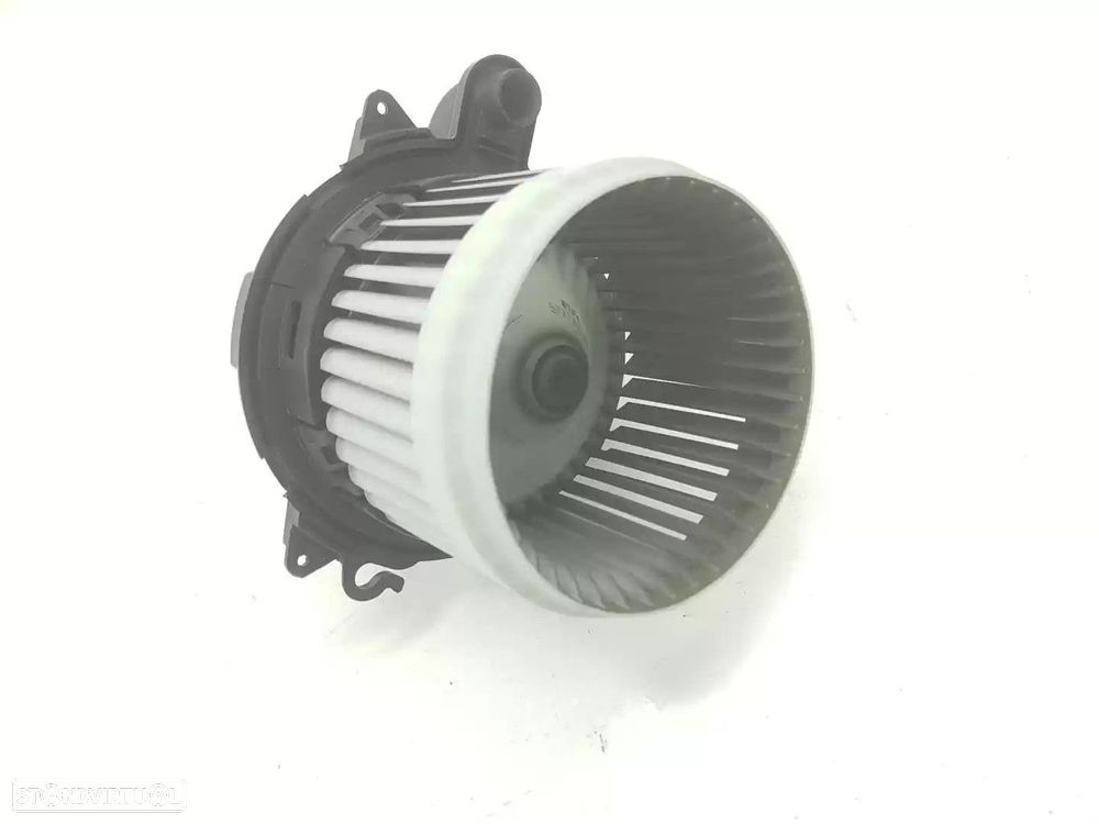 VENTILADOR SOFAGEM DACIA SANDERO II 2016 -272100975R - 2
