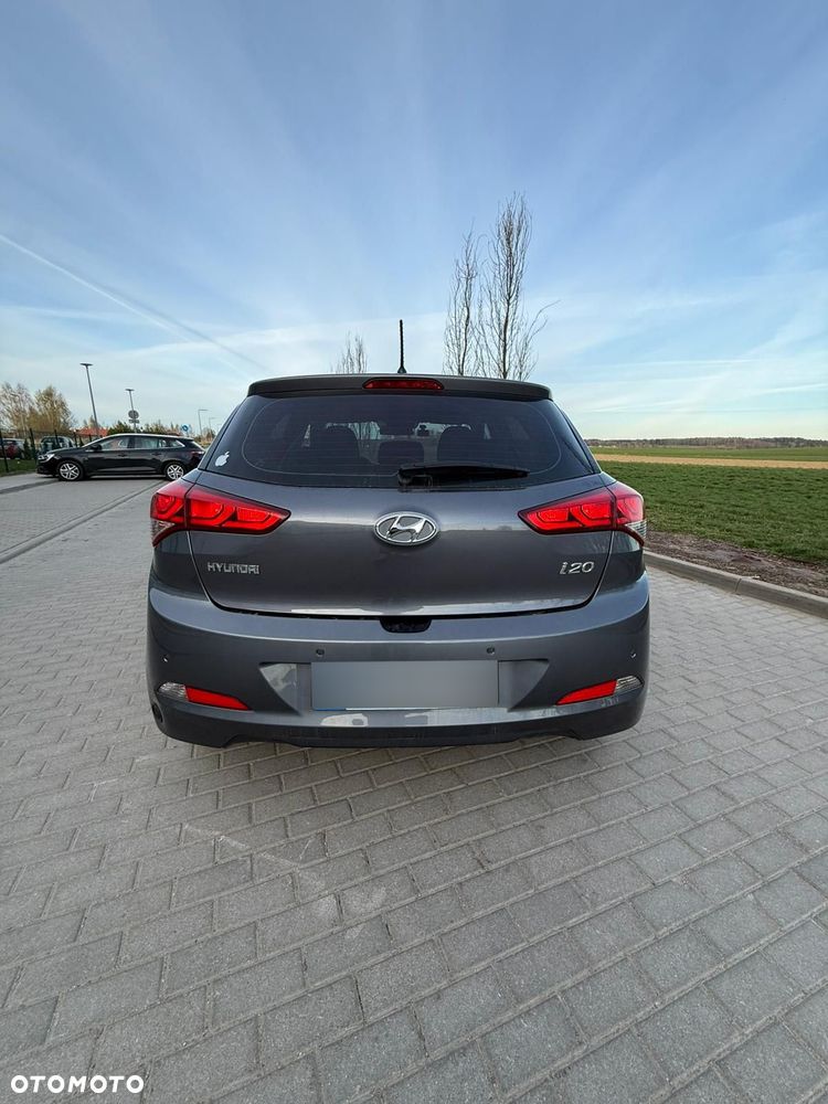 Hyundai i20 - 3