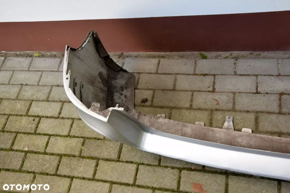 Opel Zafira B 08-14 Zderzak tylny tył LIFT srebrny Z157 - 8