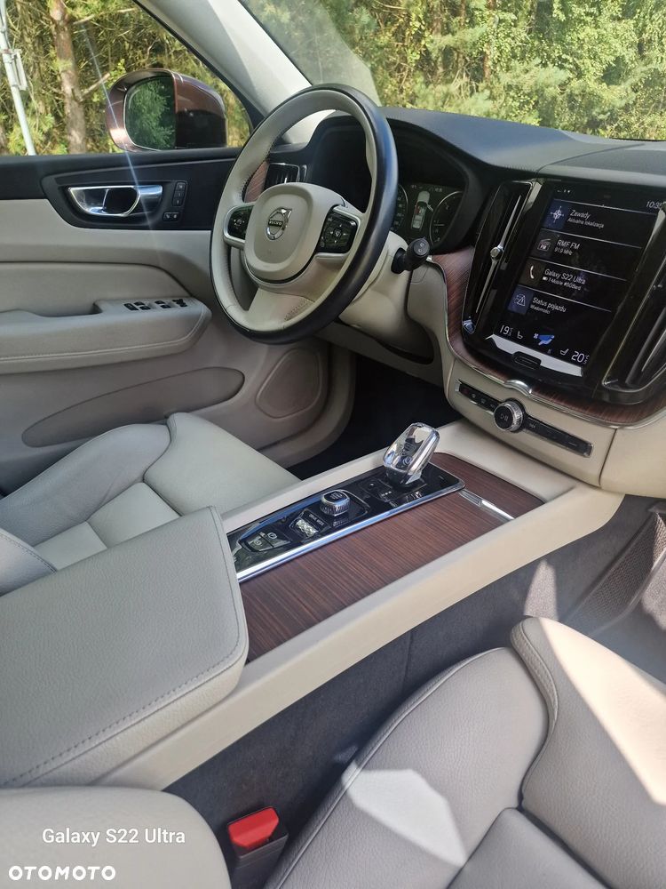 Volvo XC 60 B4 D AWD Inscription - 13
