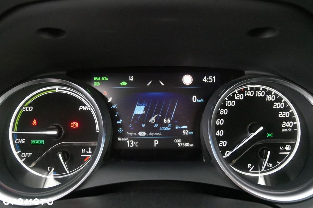 Toyota Camry 2.5 Hybrid Executive CVT - 9