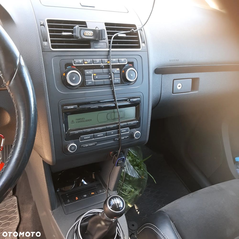 Volkswagen Touran 2.0 TDI Highline - 7