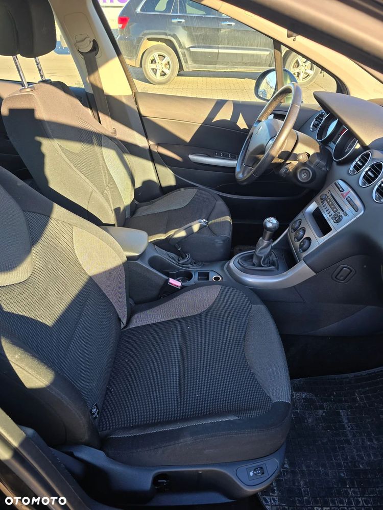 Peugeot 308 150 THP Premium - 14