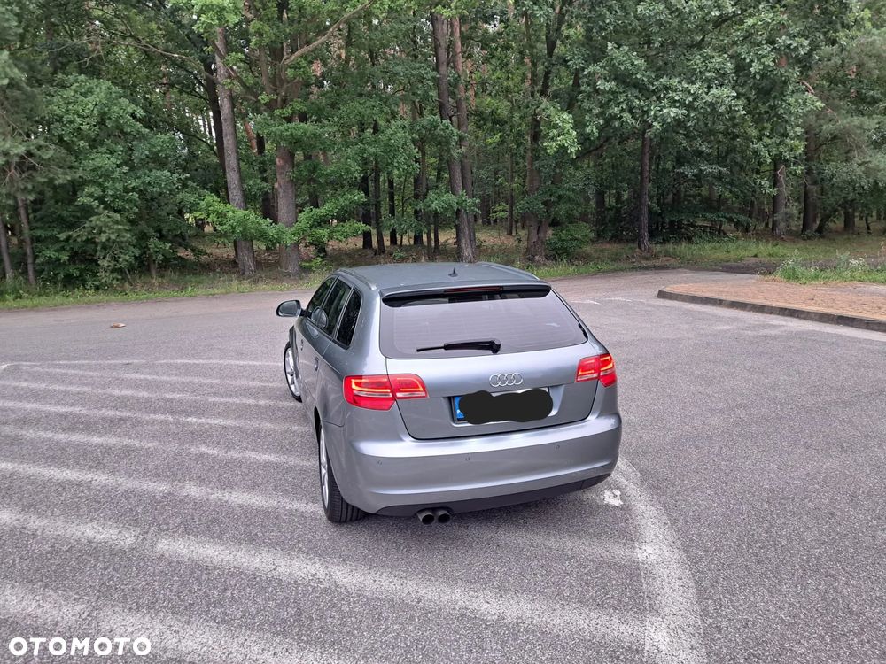 Audi A3 Sportback 2.0 TDI Ambition S tronic - 4