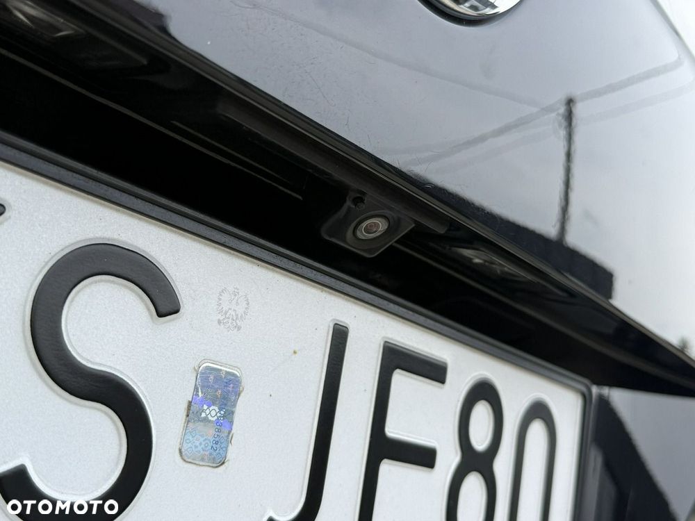 Volkswagen Tiguan - 25
