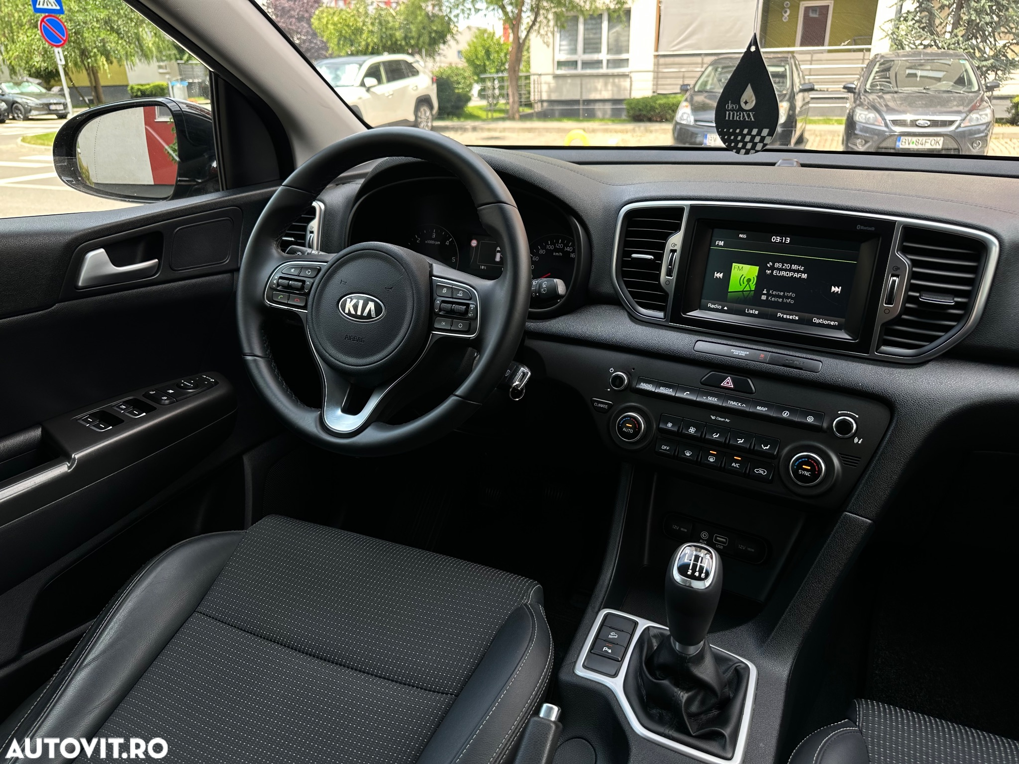 Kia Sportage 1.7 CRDI 2WD Vision - 32