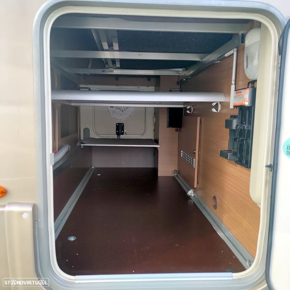 Burstner Aviano I727 - 15