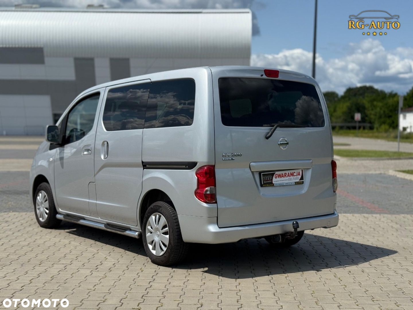 Nissan NV200 - 10