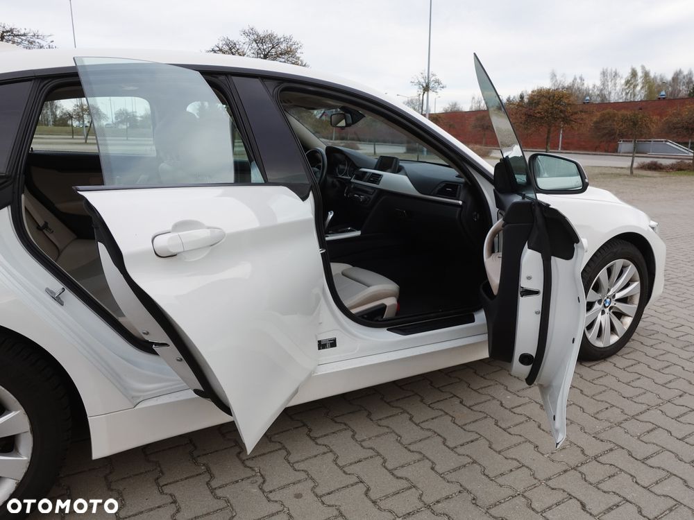 BMW Seria 4 420i xDrive Sport - 17